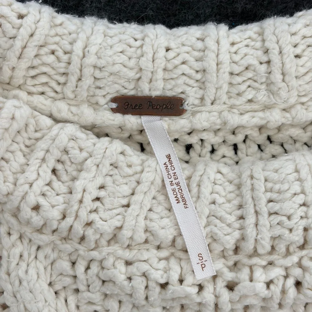 Free People chunky cable